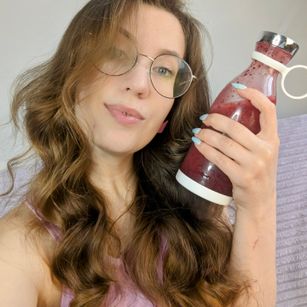 Model - Allison pussyplay