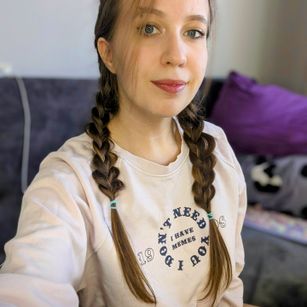 Model - Allison oilshow