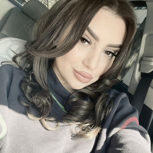 Model - AnnaSage teen