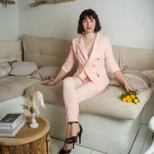 Model - BekkyMartin milf