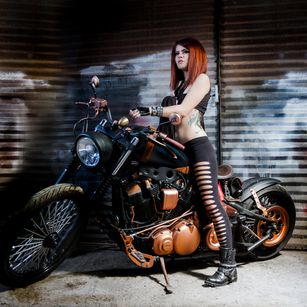 Model - Caty Brixx sexysmile