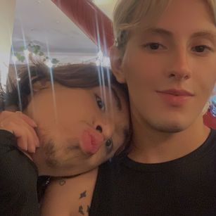 Model - Laden And Aroon masturbation