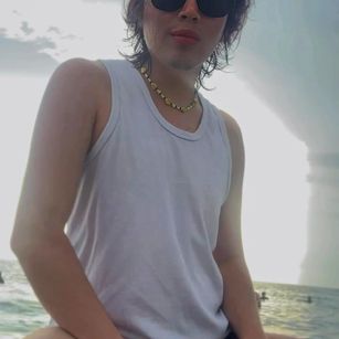 Model - Laden And Aroon masturbation