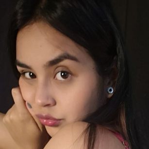 Model - Shannon sweet