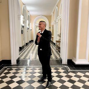 Model - maximo latino