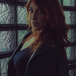 Model - Ginger_Violetta blowjob