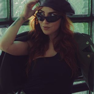 Model - Ginger_Violetta heels