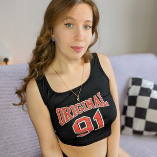 Model - Allison liveorgasm