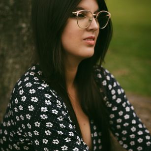 Model - Olivia Falcon hairy