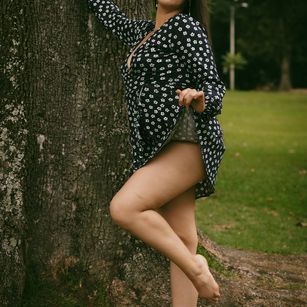 Model - Olivia Falcon latina