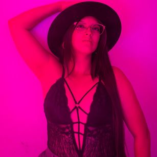 Model - Olivia Falcon hairy