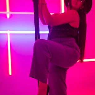 Model - Olivia Falcon fetish