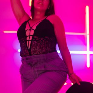 Model - Olivia Falcon fetish