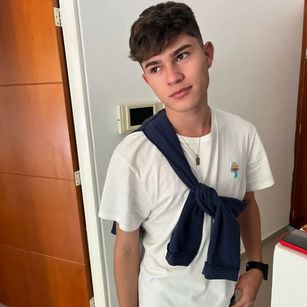 Model - little_angel young