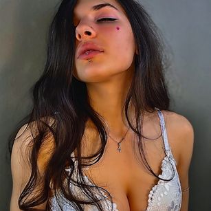 Model - LucyPurple roleplay