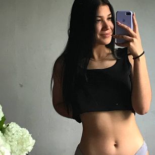 Model - Anna_Baker feet