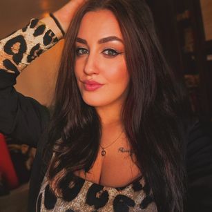 Model - Coco Chanel milf