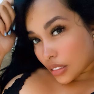 Model - LALUCEROOFICIAL morena