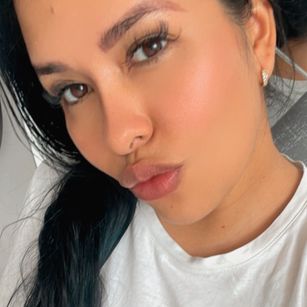 Model - LALUCEROOFICIAL pornstar