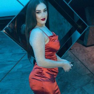 Model - Coco Chanel hotpussy