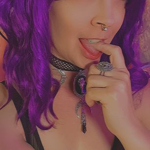 Model - Ellie Fuchs American