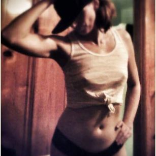 Model - Chrissy Adams squirt