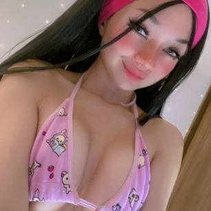 Model - Ms.Pickles pussy