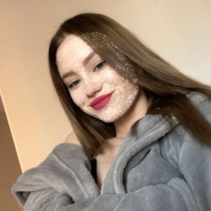 Model - AksiAlex ass