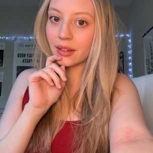 Model - Lili Turner girlnextdoor