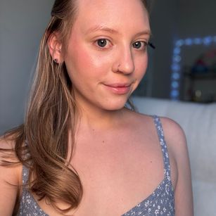 Model - Lili Turner humiliation