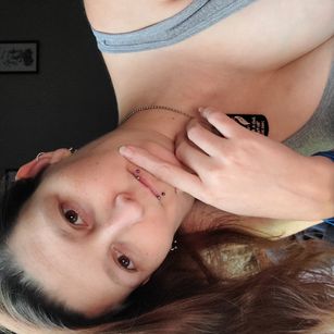 Model - Squirtenbabe squirting