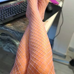 Model - Coco Chanel tightpussy