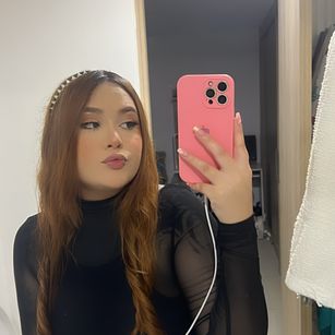 Model - Sofi Myers analplug