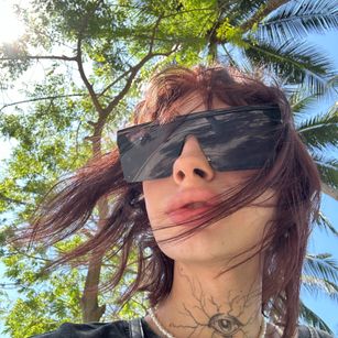 Model - Molly femdom