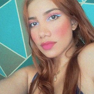 Model - Abbyfire bigass