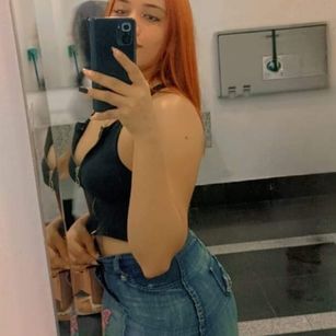 Model - Abbyfire blowjob