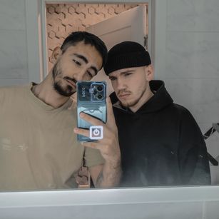 Model - Mikiien pair