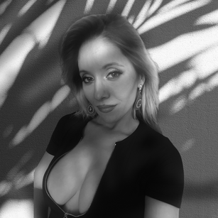 Model - Entitled Bitch femdom