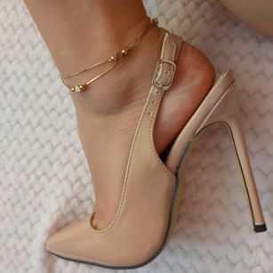 Model - Entitled Bitch heels