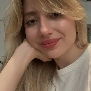 Model - NicoleNovak cfnm