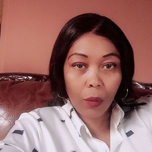 Model - Nokuzola Msuthwana curvy