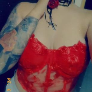 Model - sweet tami latina