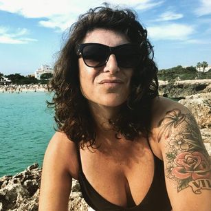 Model - Helen domination