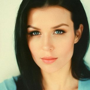 Model - Katerina brunette