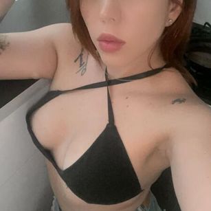 Model - Annie Torres toy