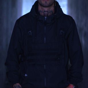 Model - Nicols Leroy feet