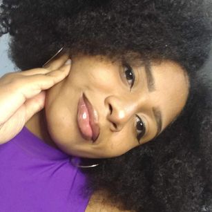 Model - ximena salazar afro