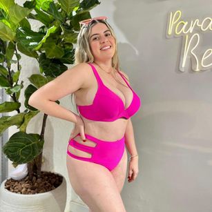 Model - Nina Parker young