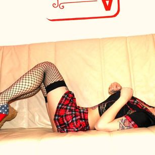 Model - Katerina skinny