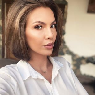 Model - Mindy Glam fetish